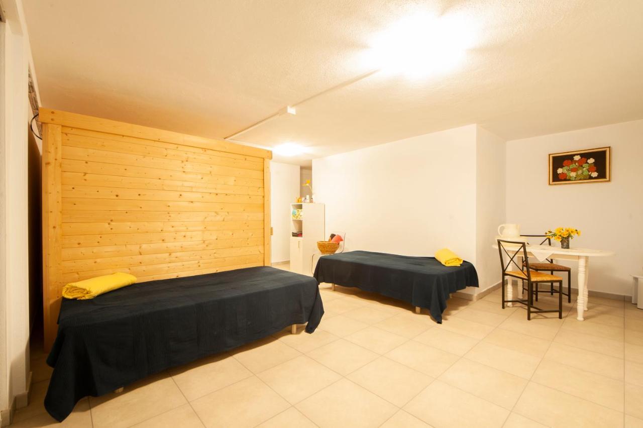 Villa Buena Vista mit beheiztem, abdeckbarem Pool und Sauna Tijarafe Exterior foto